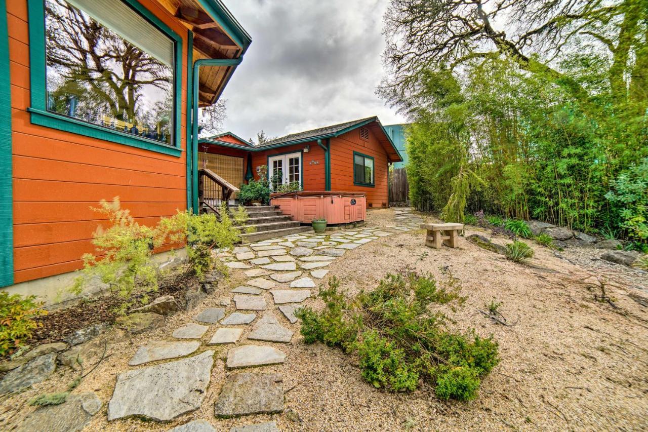 Hilltop Loft Ukiah Vacation Rental! Exteriér fotografie