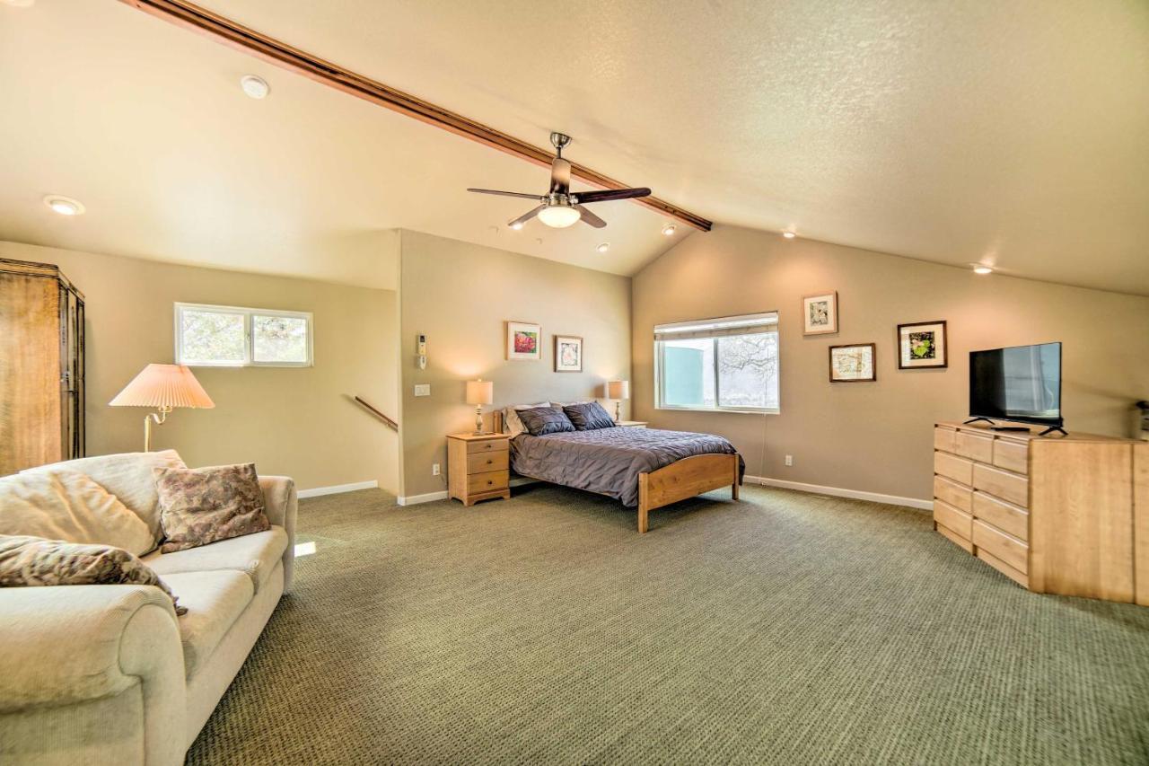 Hilltop Loft Ukiah Vacation Rental! Exteriér fotografie